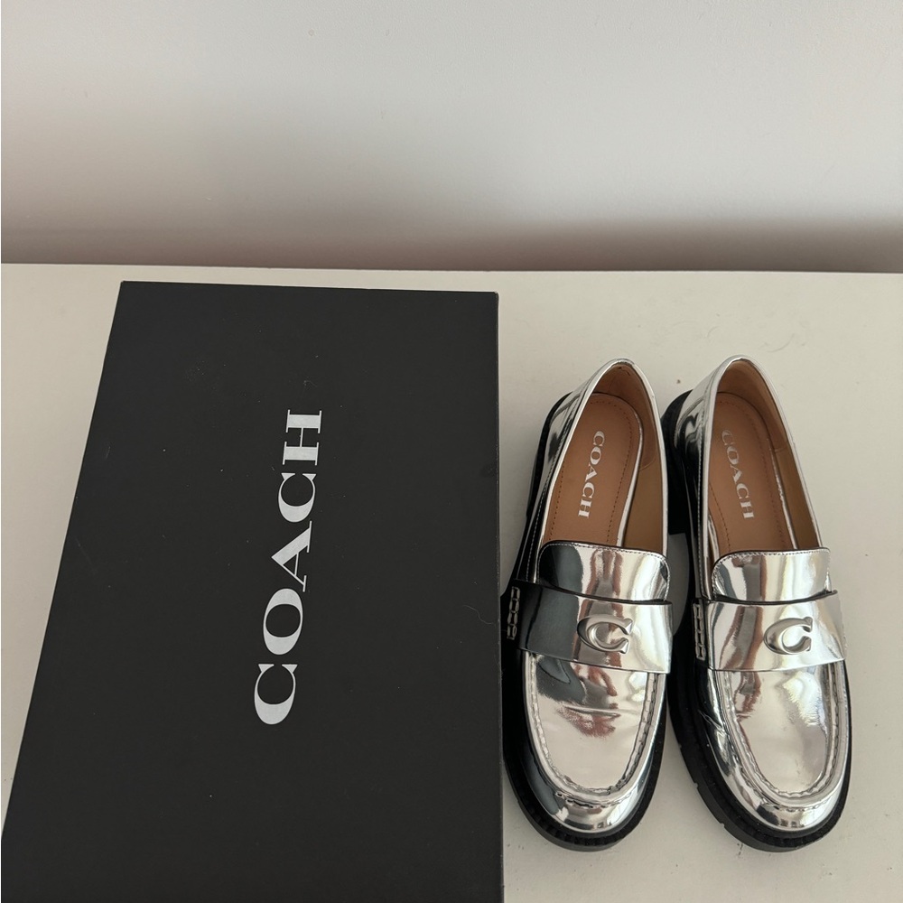 Coach leather metallic loafers - Picture 4 of 5